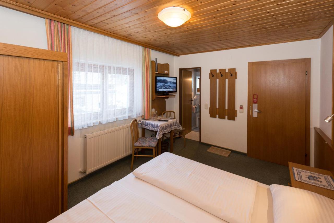 Schipflinger Bed & Breakfast 3*